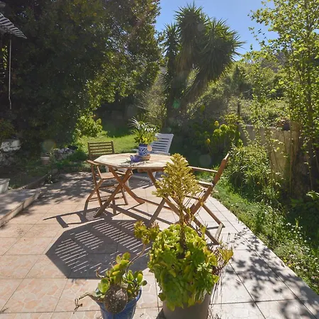 Awesome In Semesterbostad